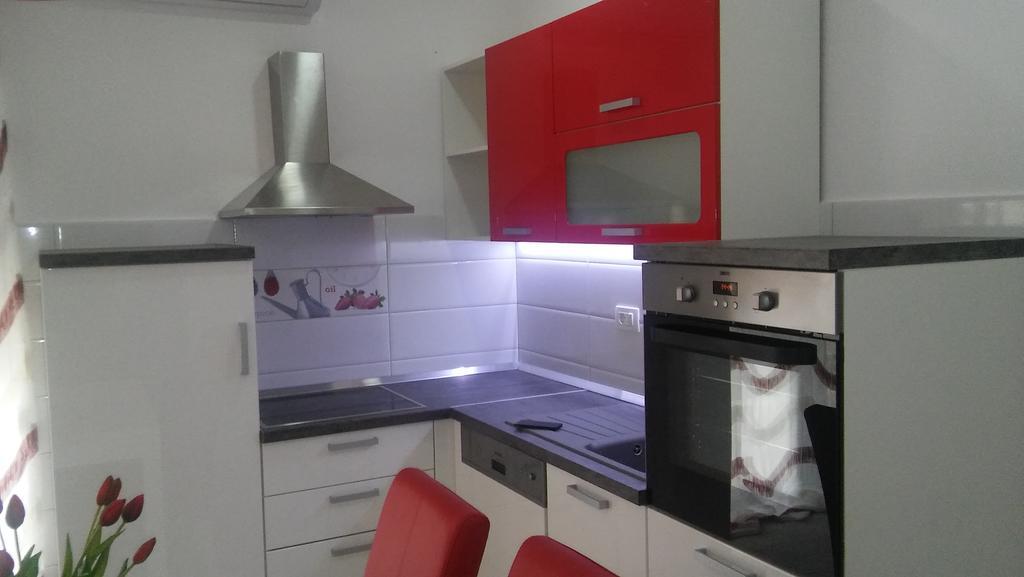 Apartment Vedran Kaštela エクステリア 写真